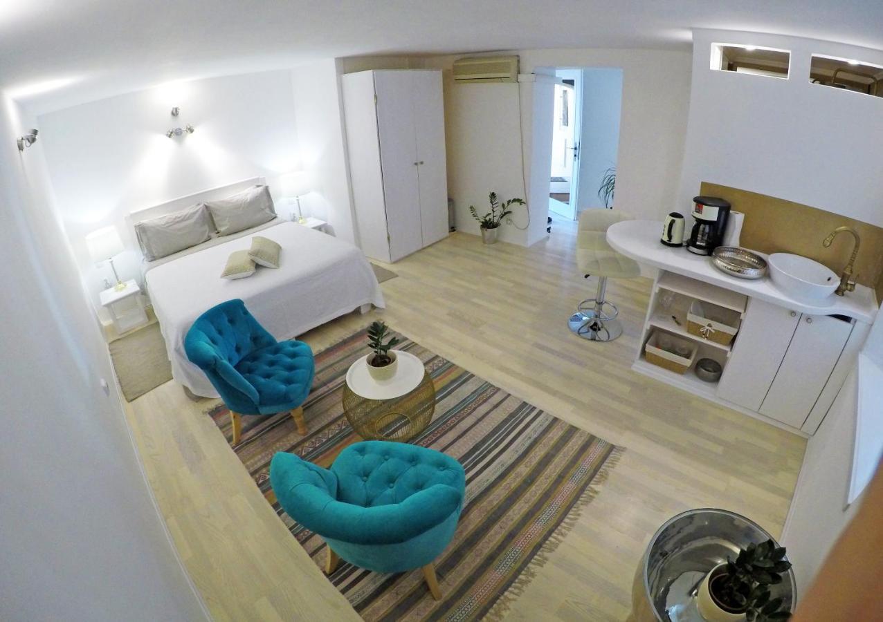 Swan City Apartment & Room Σίμπενικ Εξωτερικό φωτογραφία