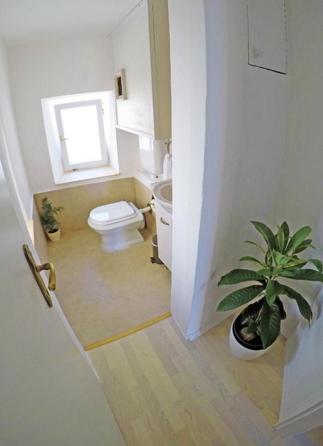 Swan City Apartment & Room Σίμπενικ Εξωτερικό φωτογραφία