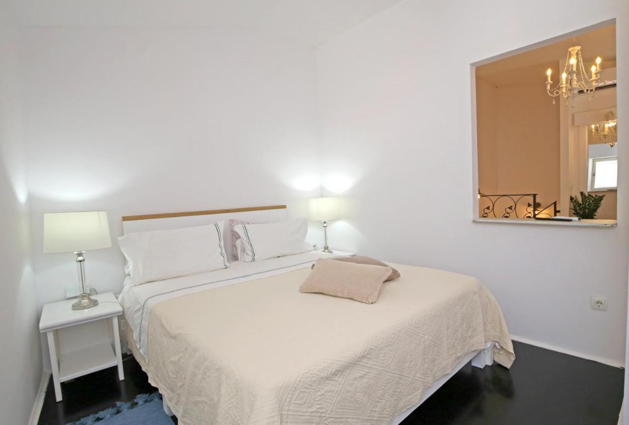 Swan City Apartment & Room Σίμπενικ Εξωτερικό φωτογραφία