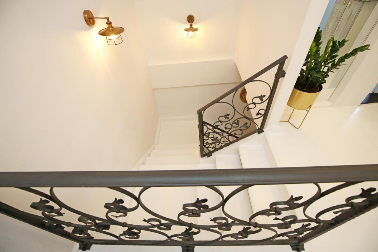 Swan City Apartment & Room Σίμπενικ Εξωτερικό φωτογραφία