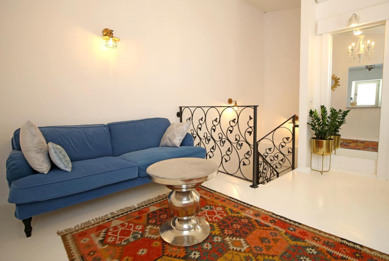 Swan City Apartment & Room Σίμπενικ Εξωτερικό φωτογραφία